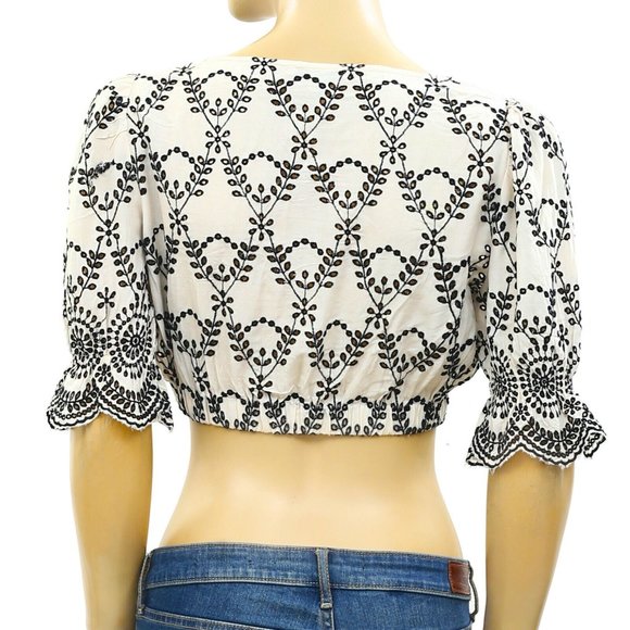 American Eagle Outfitters Eyelet Embroidered Crop Top Ivory Smocked S New - Picture 2 of 3
